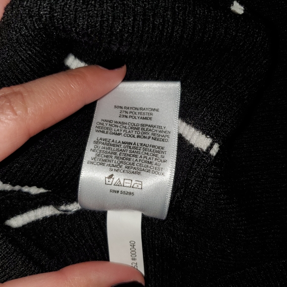 Express Stripe Batwing Bat Wing Sweater Black - Picture 4 of 4